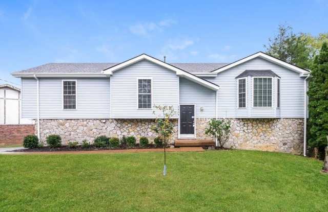 3040 Goodwin Dr - 3040 Goodwin Drive, Nashville, TN 37217