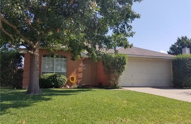 6237 Peach Tree Drive - 6237 Peach Tree Drive, Midlothian, TX 76065
