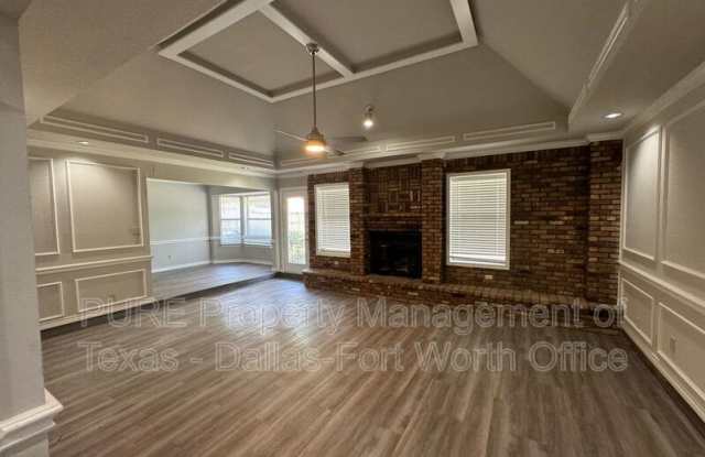 7729 Red Oak Street - 7729 Red Oak Street, North Richland Hills, TX 76182