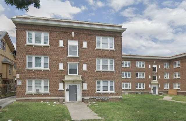 136 North Lawn Avenue - 2N photos photos