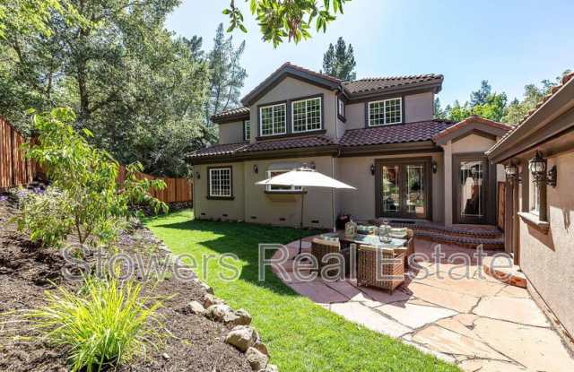 705 Moraga Rd photos photos