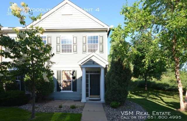 1610 Woodlynn Ave E - 1610 Woodlynn Avenue, Maplewood, MN 55109