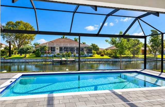 1019 Sw 8th Ct Gallery 1