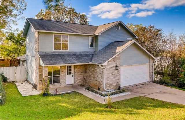 2406 Stirrup Dr photos photos