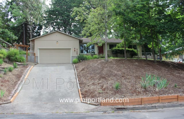 7105 SW Shady Ct - 7105 Southwest Shady Court, Tigard, OR 97223