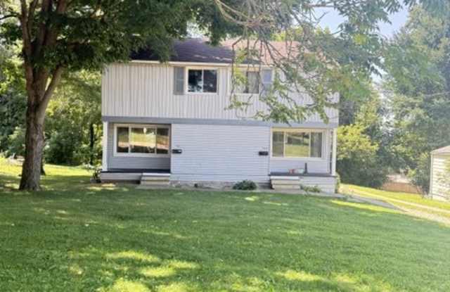 782 Parkview Drive photos photos