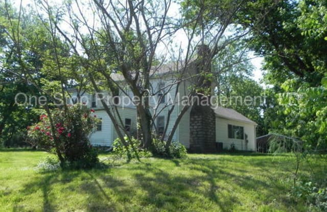 23601 East Strode Road - 23601 East Strode Road, Independence, MO 64015