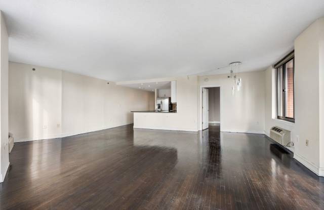 415 NEWARK ST Gallery 2