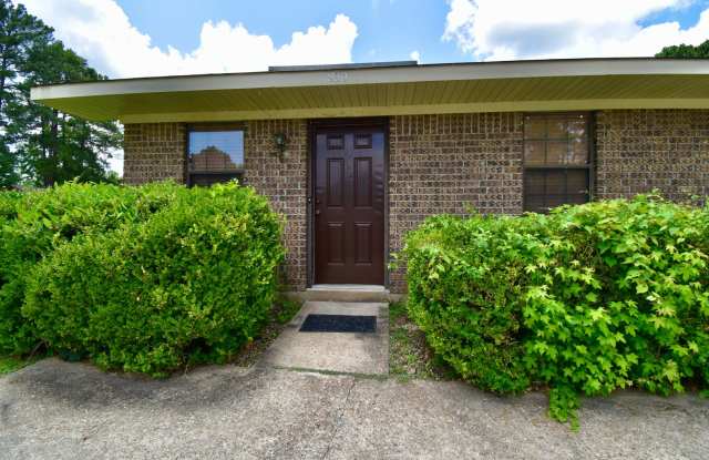 2 Bed 1 Bath Apartment Gallery 2