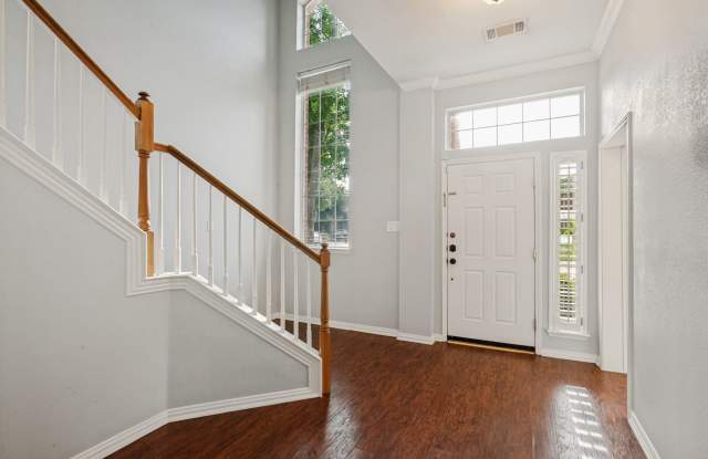 8400 Pipestone Dr Gallery 3
