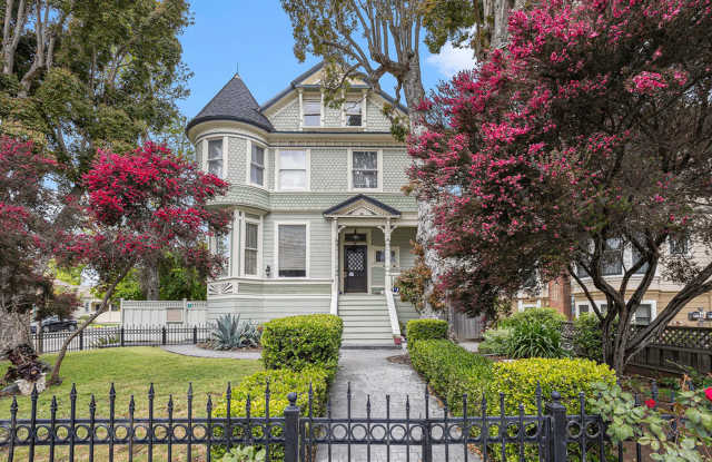 1201 Union Street #B - 1 bedroom | 1 bath | Upper unit - 1201 Union Street, Alameda, CA 94501