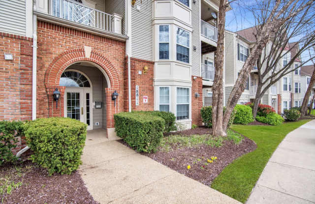 3 Bed 2 Bath - Germantown Condo - Washer/Dryer In Unit photos photos 3 Bed 2 Bath - Germantown Condo - Washer/Dryer In Unit photos photos