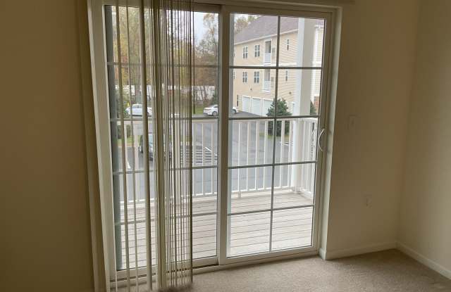 Residences at Vista Square - 1410 Curry Road, Rotterdam, NY 12306