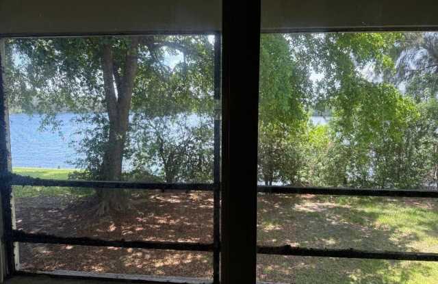 3941 Crystal Lake Drive Gallery 3