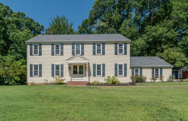428 INGLESIDE DRIVE Gallery 1