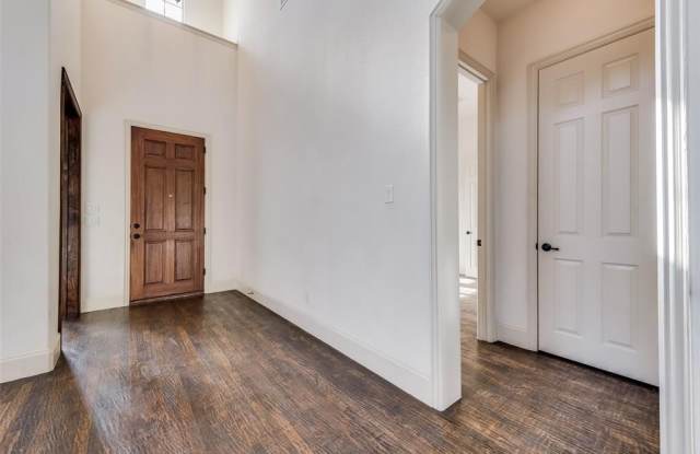 816 Cougar Drive Gallery 4