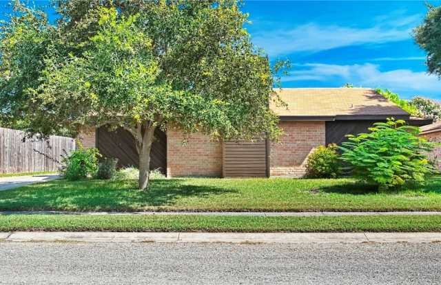 5038 Crestwick Gallery 3