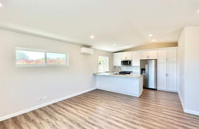 Beautiful Newer Custom Construction Detached ADU Guest Home on Stunning Country Property in Fallbrook! photos photos