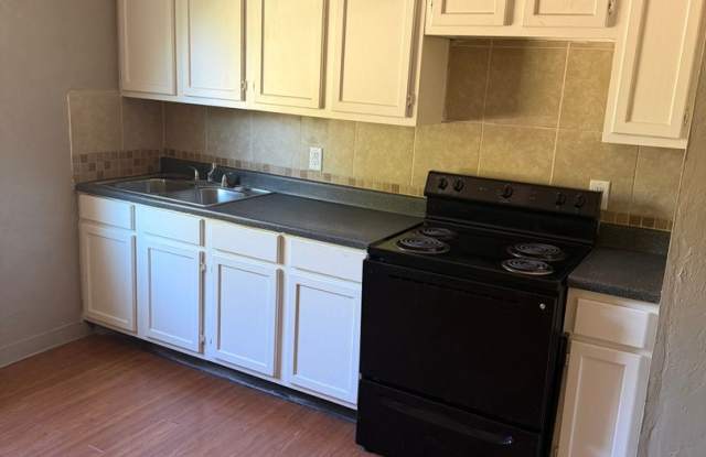 CUTE 2 bedroom home for rent Gallery 3