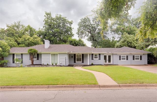 3705 Winslow Drive - 3705 Winslow Drive, Fort Worth, TX 76109