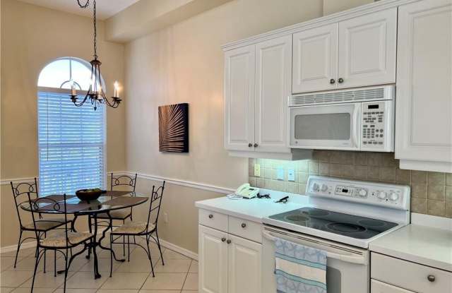 1600 CLERMONT DR Gallery 4