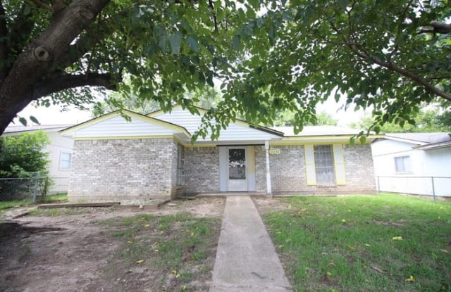 10039 Hymie Circle - 10039 Hymie Circle, Dallas, TX 75217
