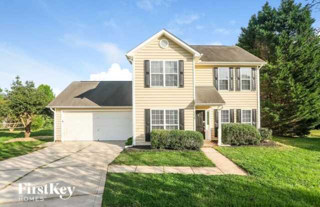 12728 Cumberland Crest Drive - 12728 Cumberland Crest Drive, Huntersville, NC 28078