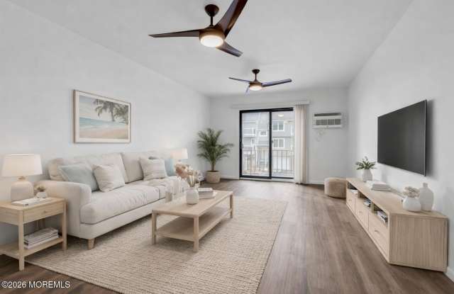 1492 Ocean Avenue unit: B4 photos photos