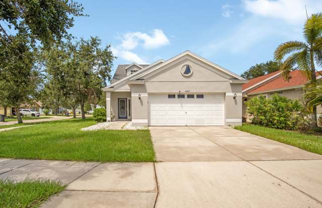 4-Bedroom Home with First-Floor Master, Enclosed Lanai  New Roof photos photos