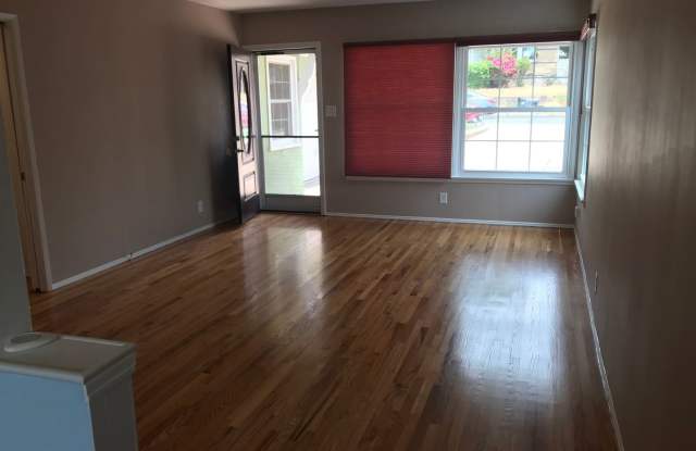 10355 Mc Clemont Avenue Gallery 3