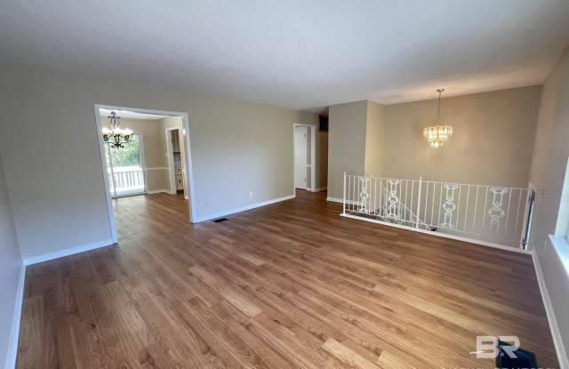 114 Pineview Circle Gallery 2