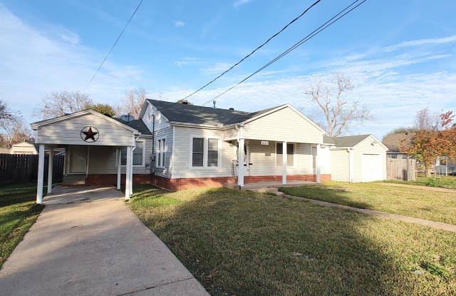 1110 Johnson Avenue photos photos