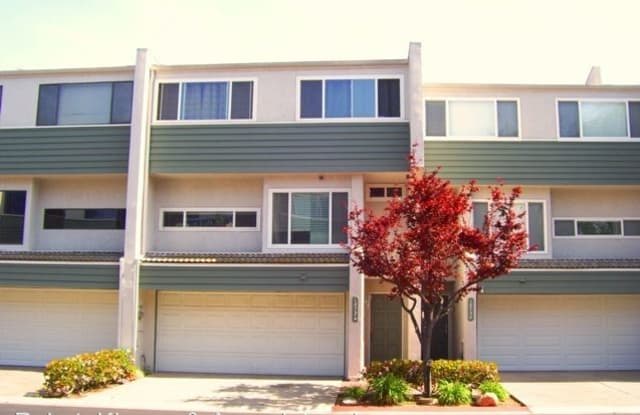 18726 RACQUET LN. - 18726 Racquet Lane, Huntington Beach, CA 92648