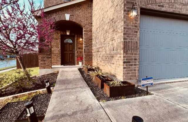 6700 Crosne St - 6700 Crosne Street, Austin, TX 78754