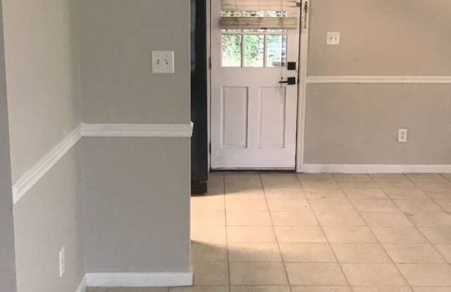 1412 Glenda Drive Gallery 4