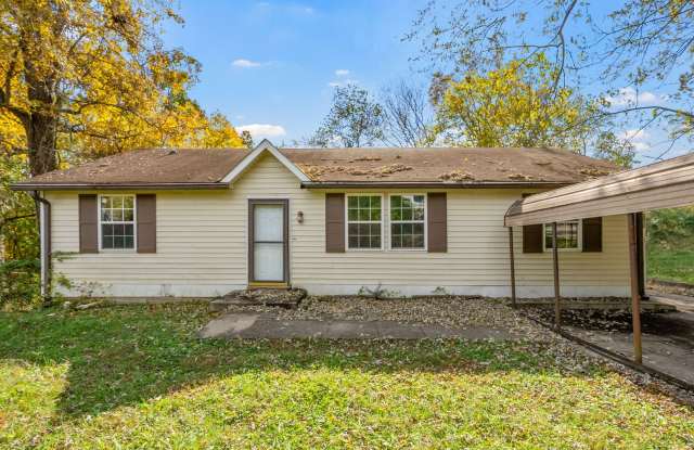 3 Bedroom Pet Friendly Home For Rent! photos photos