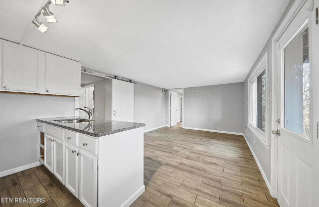 122 Avalon Trail Gallery 4