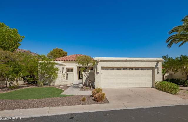 3800 E LINCOLN Drive Gallery 1