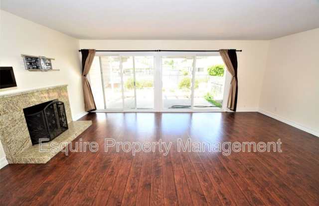 1629 PIERSIDE LANE Gallery 3