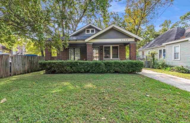 2109 FELIX photos photos