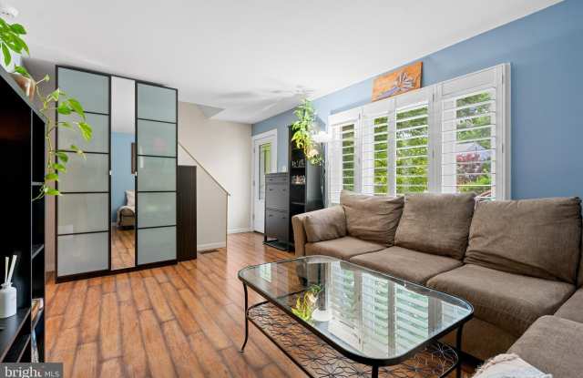 1527 MAURICE DRIVE photos photos