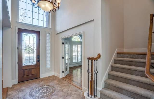 2512 Geiberger Drive Gallery 2