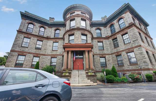 Welcome to the Baynard House; Elegant, Spacious & Bright Showing- Showing Saturday 8/15 11am-11:15am photos photos