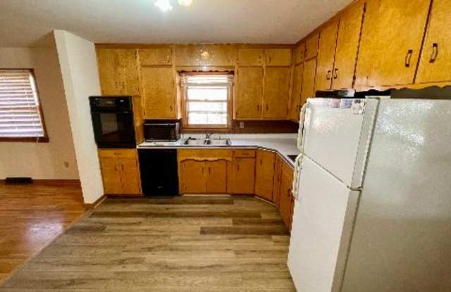416 N Charles St photos photos