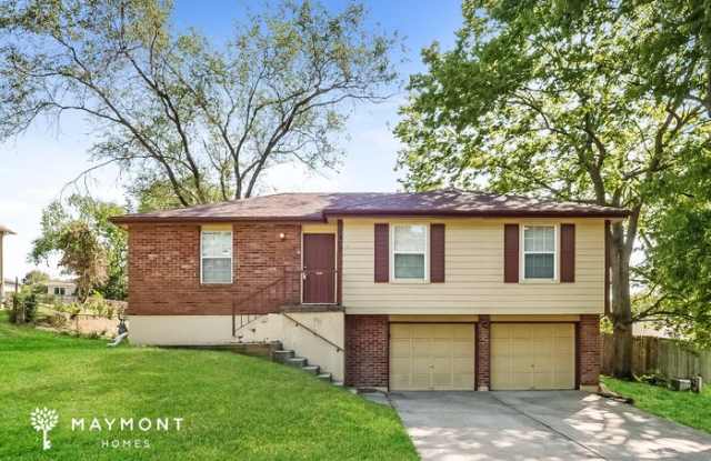 5400 Northwest Downing Street - 5400 Northwest Downing Street, Blue Springs, MO 64015