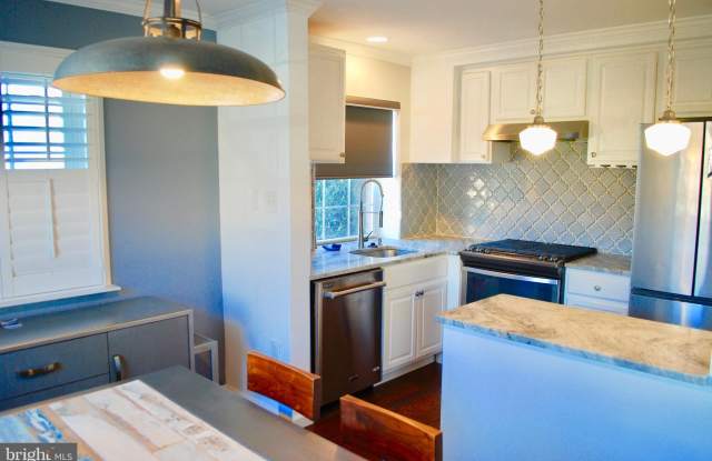 5310 8TH Road S Gallery 1