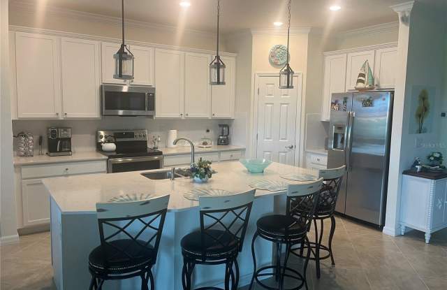 10054 CROOKED CREEK Drive Gallery 3