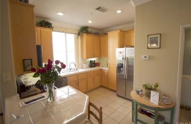 448 N Londonderry Lane Gallery 2