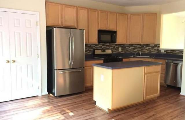 21511 WELBY Terrace Gallery 3