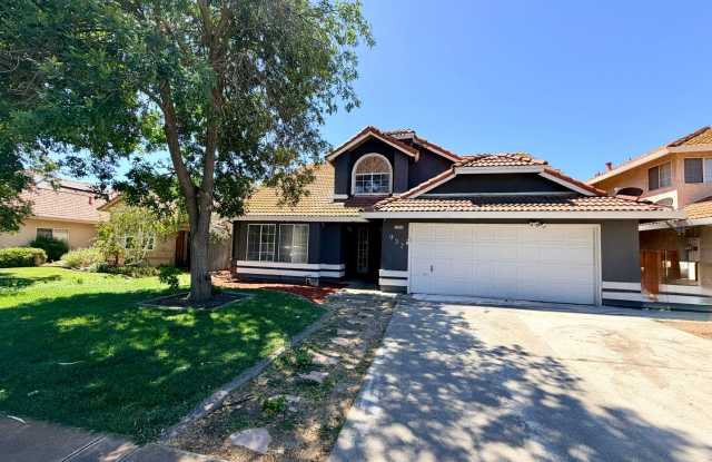 937 Neal St, Los Banos: 4 Beds, 2.5 baths, New Interior Paint and Carpet! photos photos